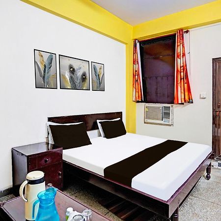 Hotel O Raj Mahal Kanpur Esterno foto