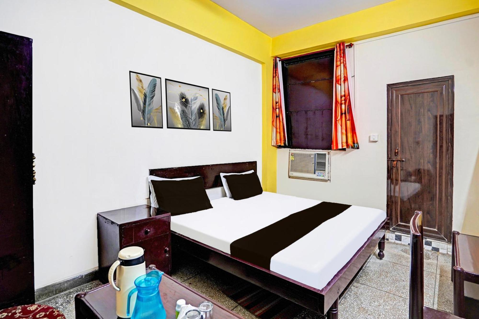 Hotel O Raj Mahal Kanpur Esterno foto