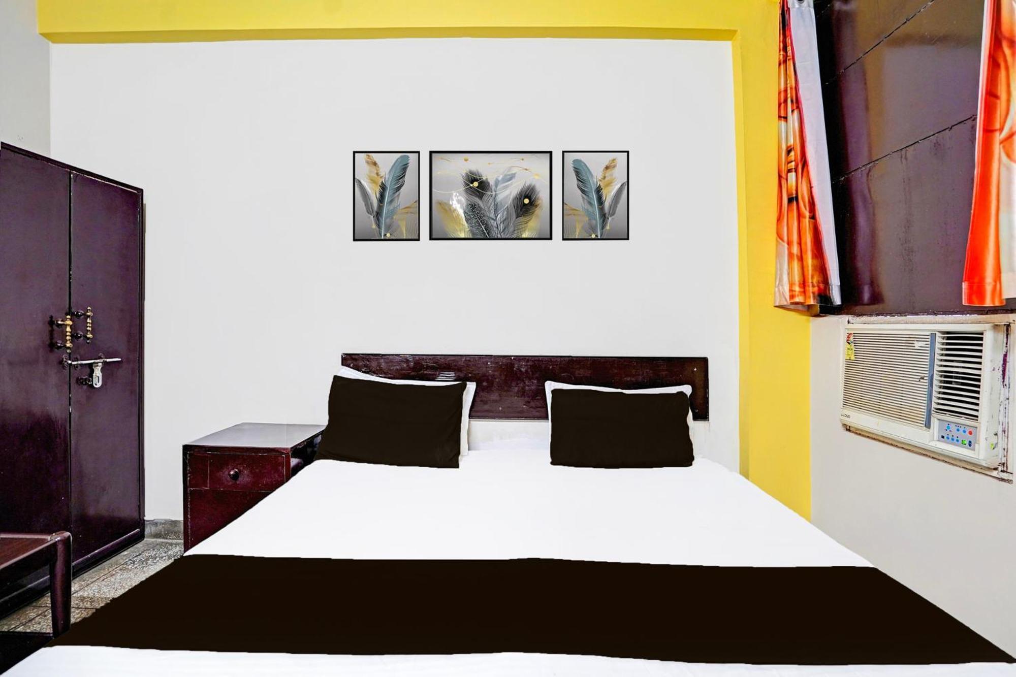 Hotel O Raj Mahal Kanpur Esterno foto