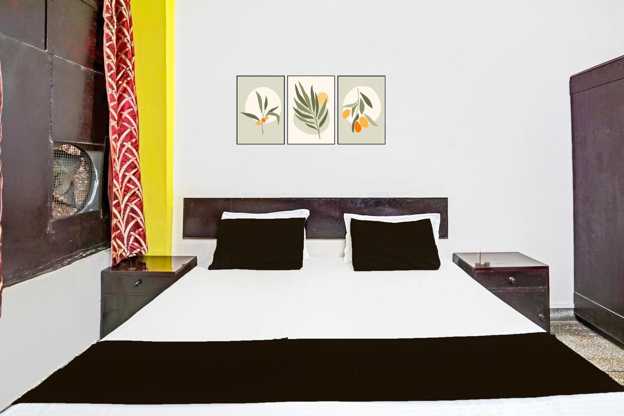 Hotel O Raj Mahal Kanpur Esterno foto