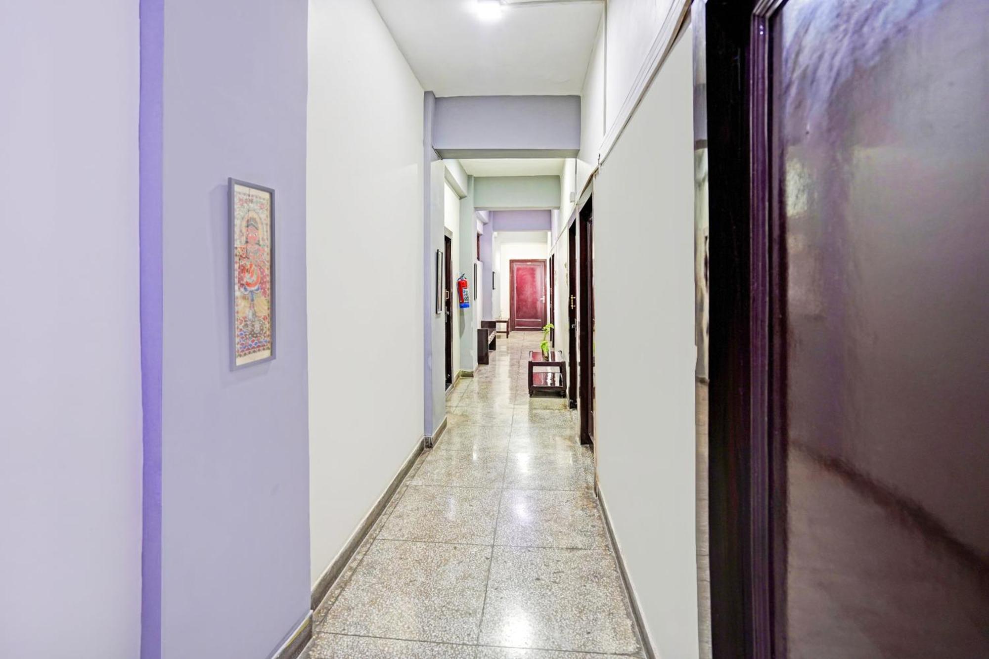 Hotel O Raj Mahal Kanpur Esterno foto