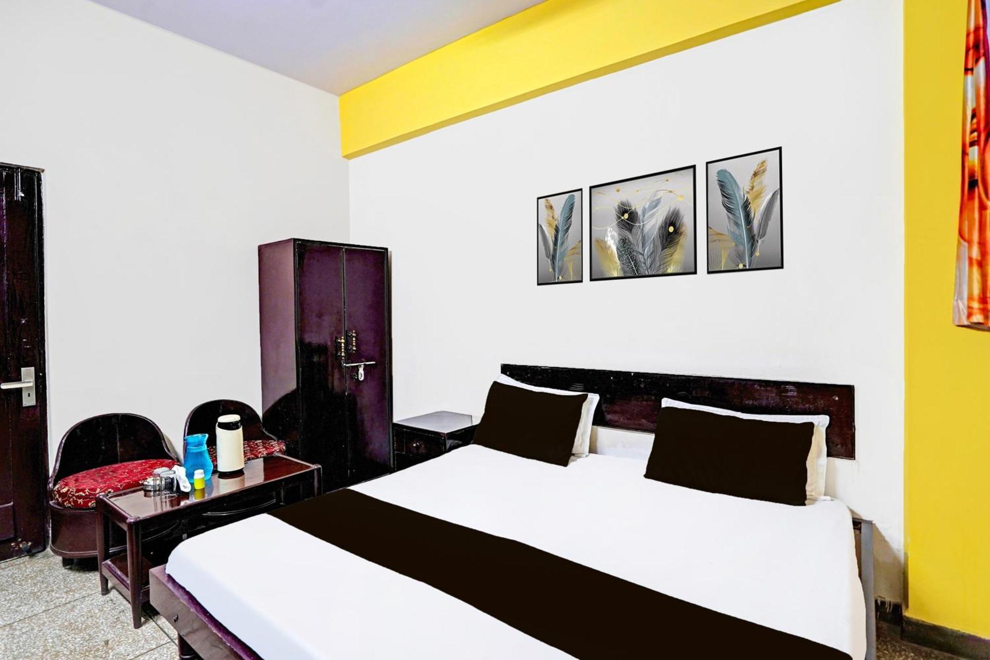 Hotel O Raj Mahal Kanpur Esterno foto