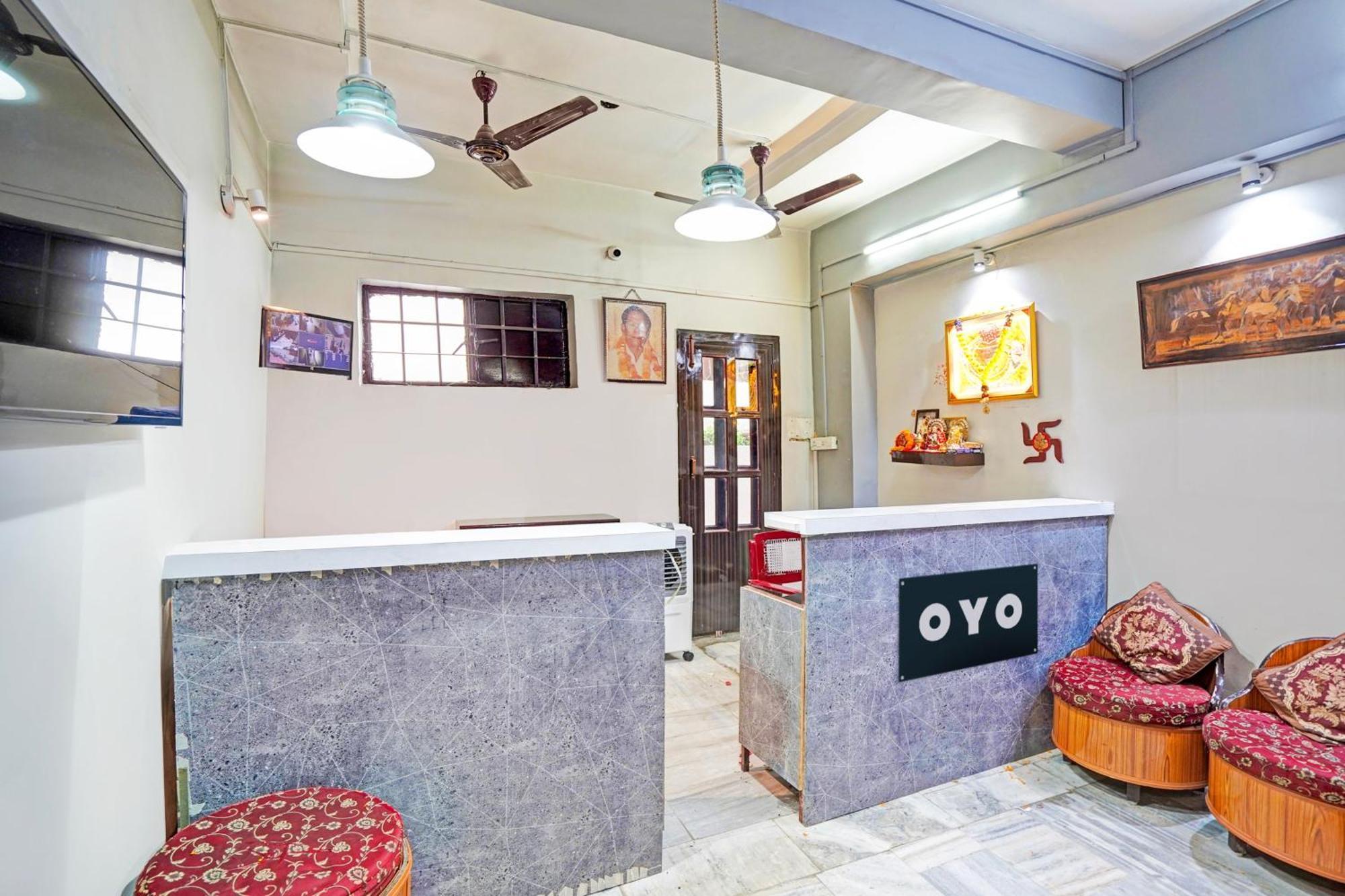 Hotel O Raj Mahal Kanpur Esterno foto